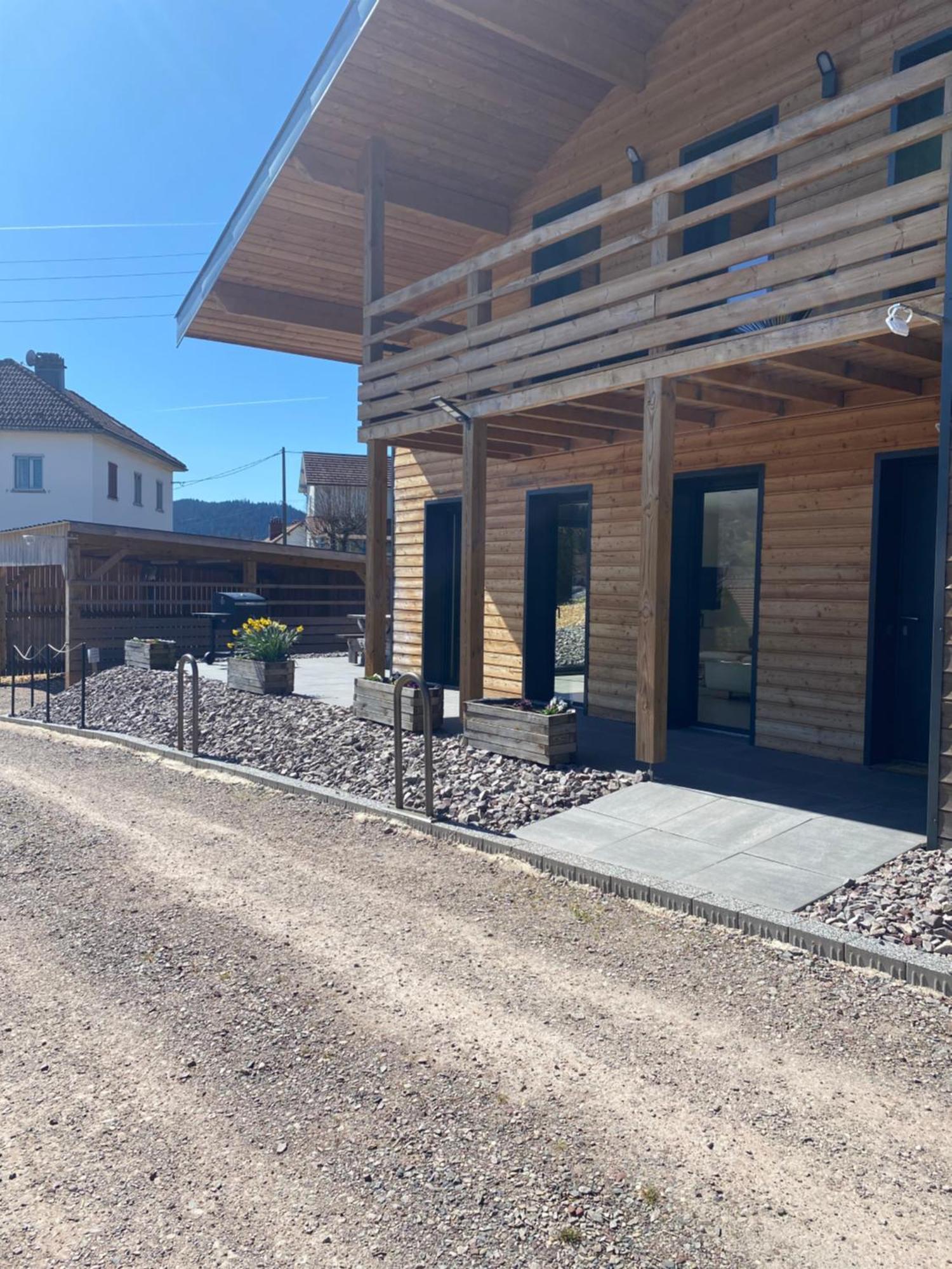 Charmant Chalet, Spacieux, Proche Du Lac, Vue Sur La Montagne ジェラールメ エクステリア 写真